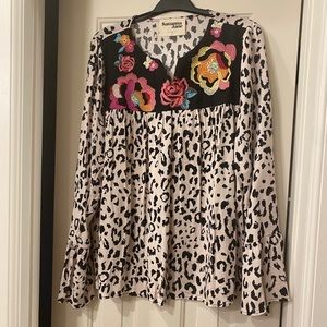 Brand new savanna Jane leopard floral blouse